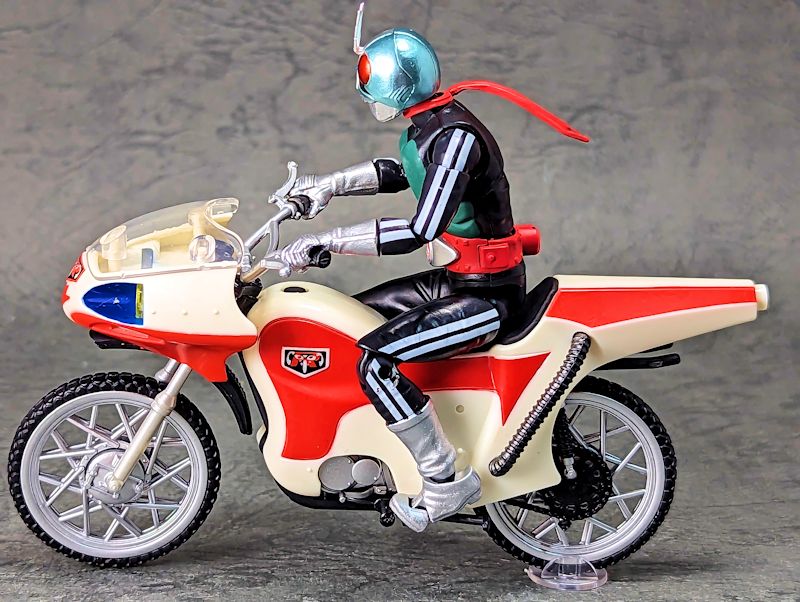 玩栗犬と、掌動-XX 仮面ライダー4 その1（仮面ライダー新1号＆バルカン