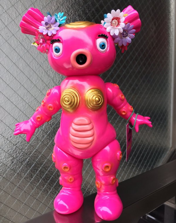 大怪獣サロンが限定版「ムーチョ大怪獣サロン限定スタンダードカラー