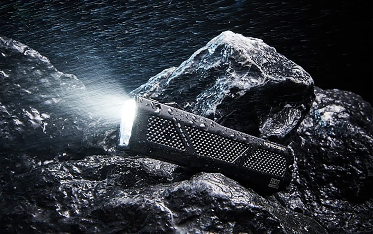 The Nitecore EDC17 Is a Slim Flashlight with UV and Laser Functions