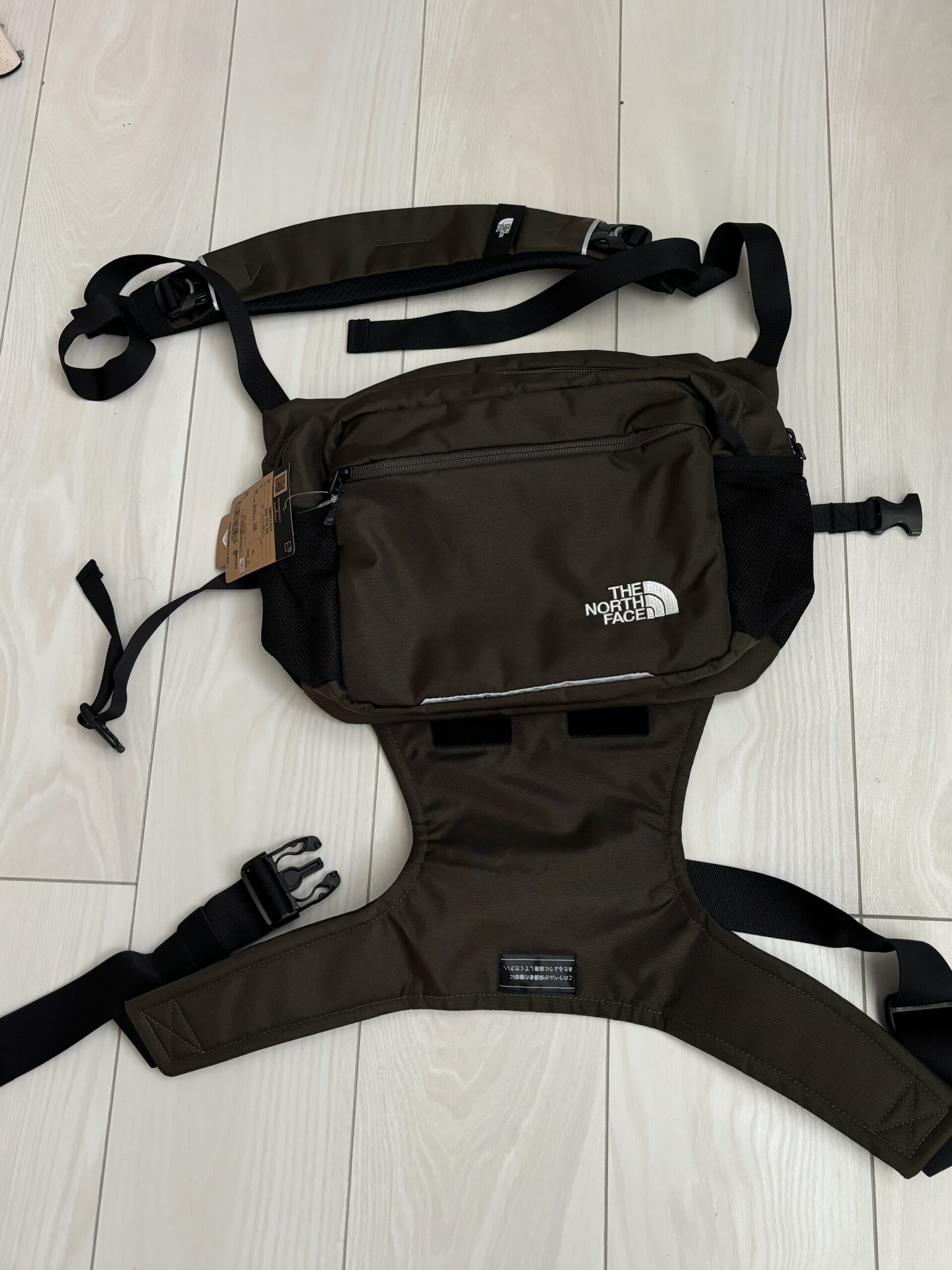 ノースフェイス ヒップシートになるスリングバッグの使い勝手は