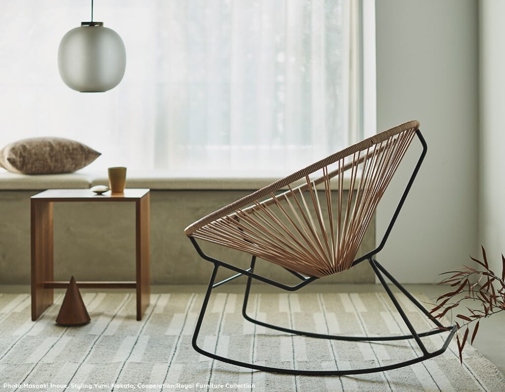 2022年限定カラーのアカプルコチェアで夏の準備を - METROCS Tokyo