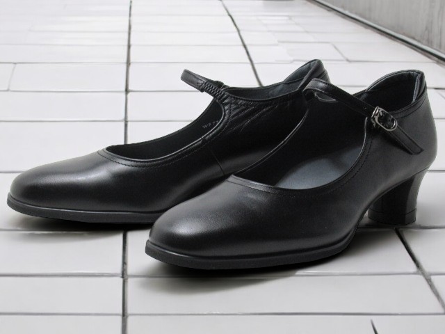 楽天市場】【P5倍!楽天SS期間!要エントリー】アシックス ペダラ asics