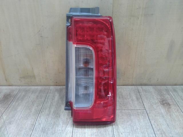 楽天市場】タント la600s テールランプ右の通販
