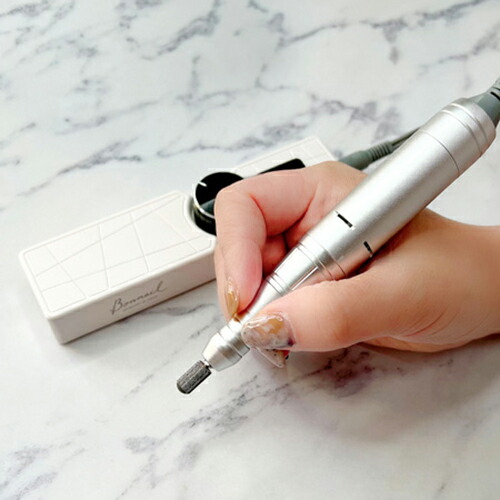 楽天市場】ボンネイル Bonnail ポータブルネイルマシーン ホワイト 1年