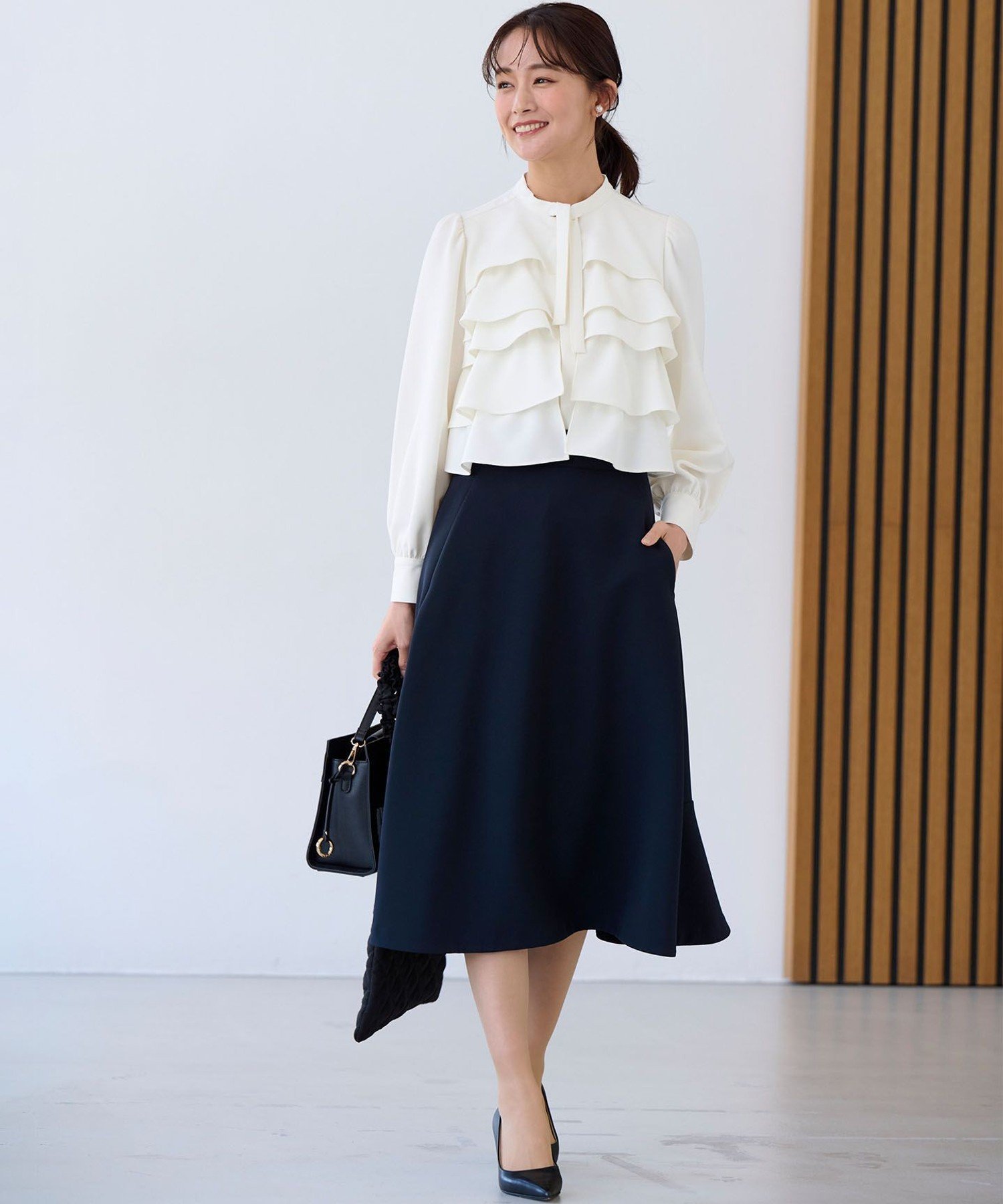 組曲｜【KUMIKYOKU NAVY】コンフォータブルドレープ フリルブラウス