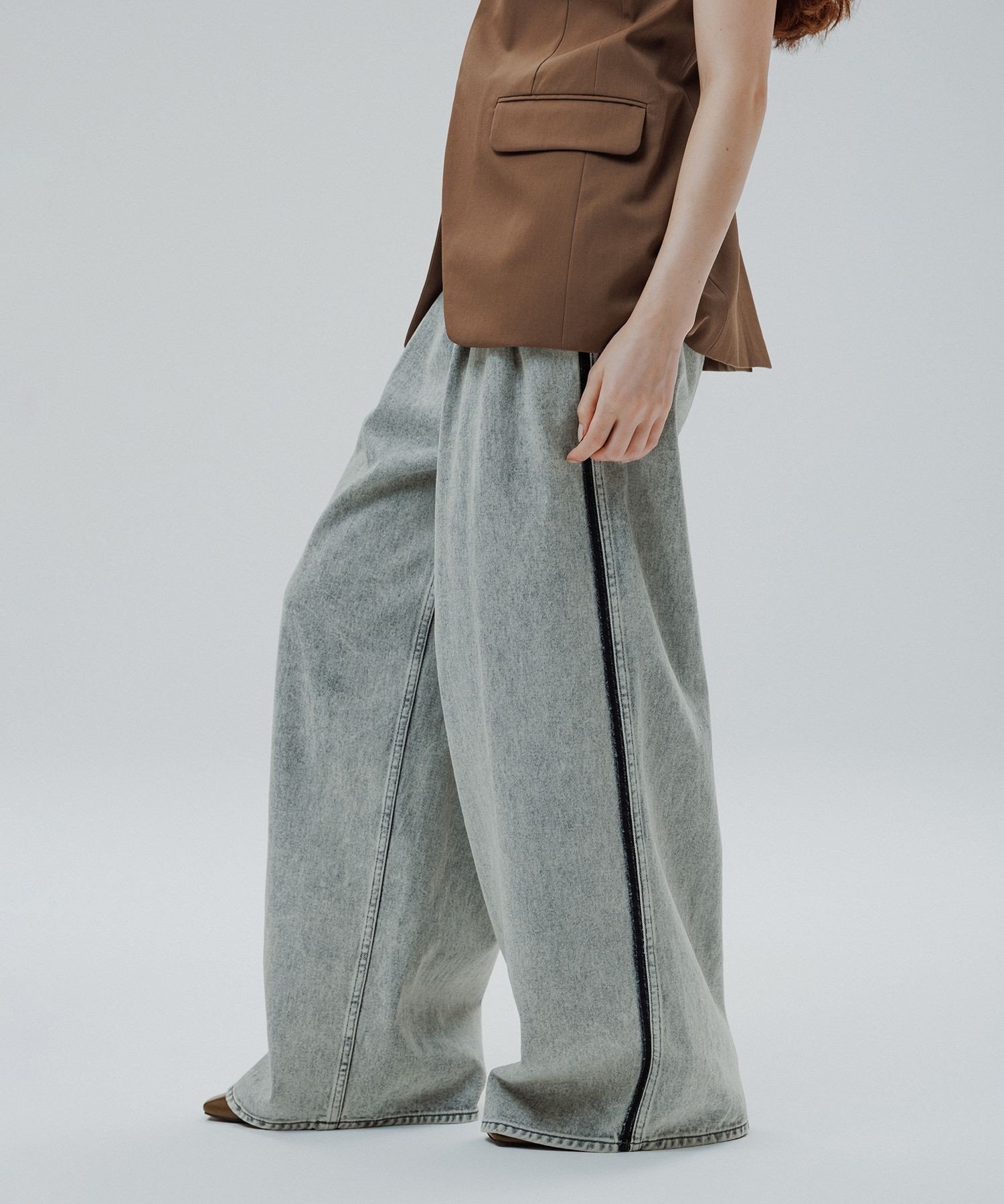 ADAM ET ROPE'｜【EMOELLE】ドレスデニムパンツ | Rakuten Fashion