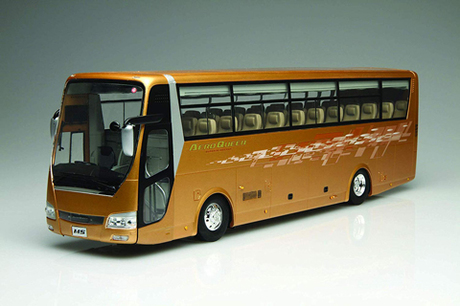 BUS-4 1/32 三菱ふそう エアロクイーン スーパーハイデッカー