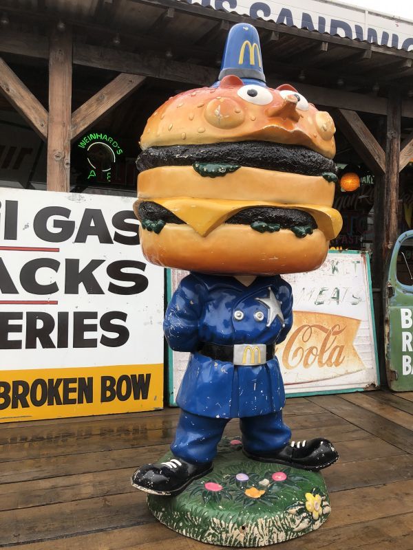 Vintage Mcdonald's Playland Officer Big Mac Police Statue (B465