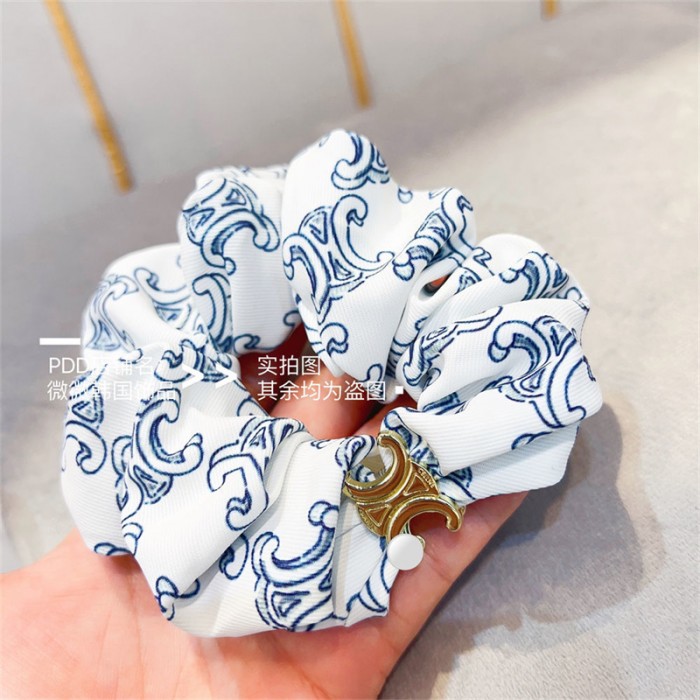 セリーヌヘアゴム ハイブランドスタイリッシュ シュシュ ヘア