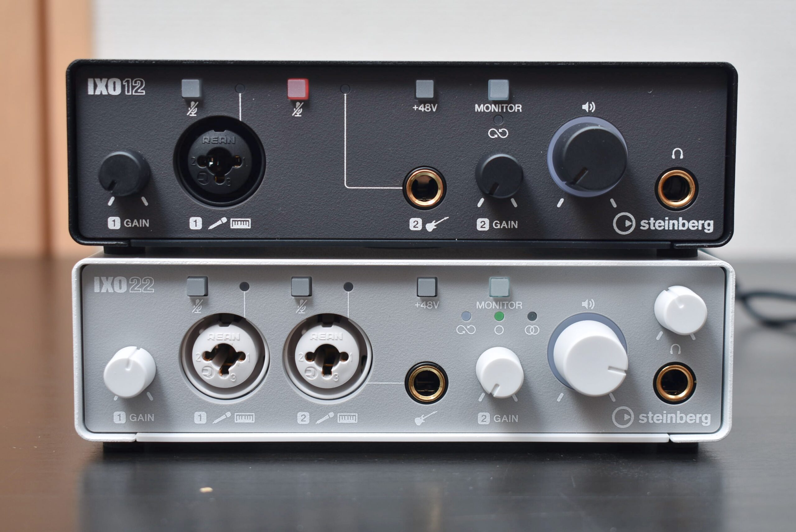 ベストセラーオーディオインターフェイスUR12とUR22mkIIの後継機となる