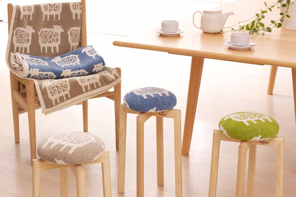 KLIPPAN/クリッパン スツール ヒツジ SSサイズ ブルー | サステナブル