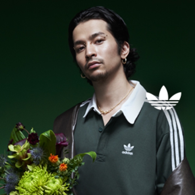 King Gnu 常田大希」のサイン入り「adidas COUNTRY」とオリジナル