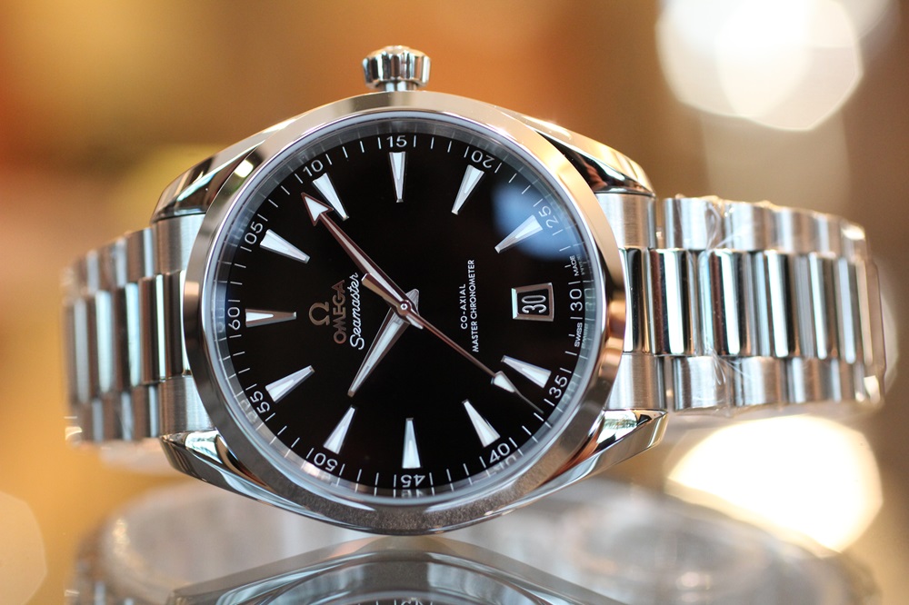 オメガ】ビジネスシーンで輝くシーマスター アクアテラ シェード