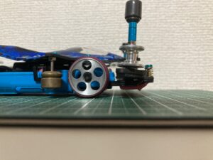 流行の改造？】段下げスラダンの作り方｜タミヤ製でもローラー位置を