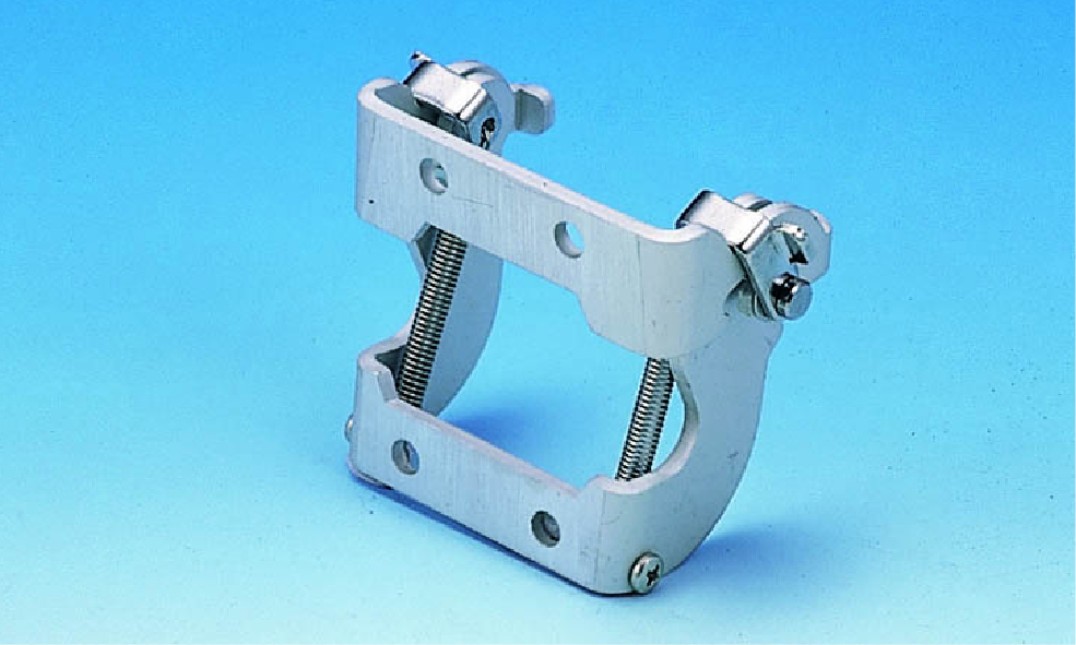 FE咬合器｜株式会社ニッシン｜歯科模型・歯科材料のトップメーカー