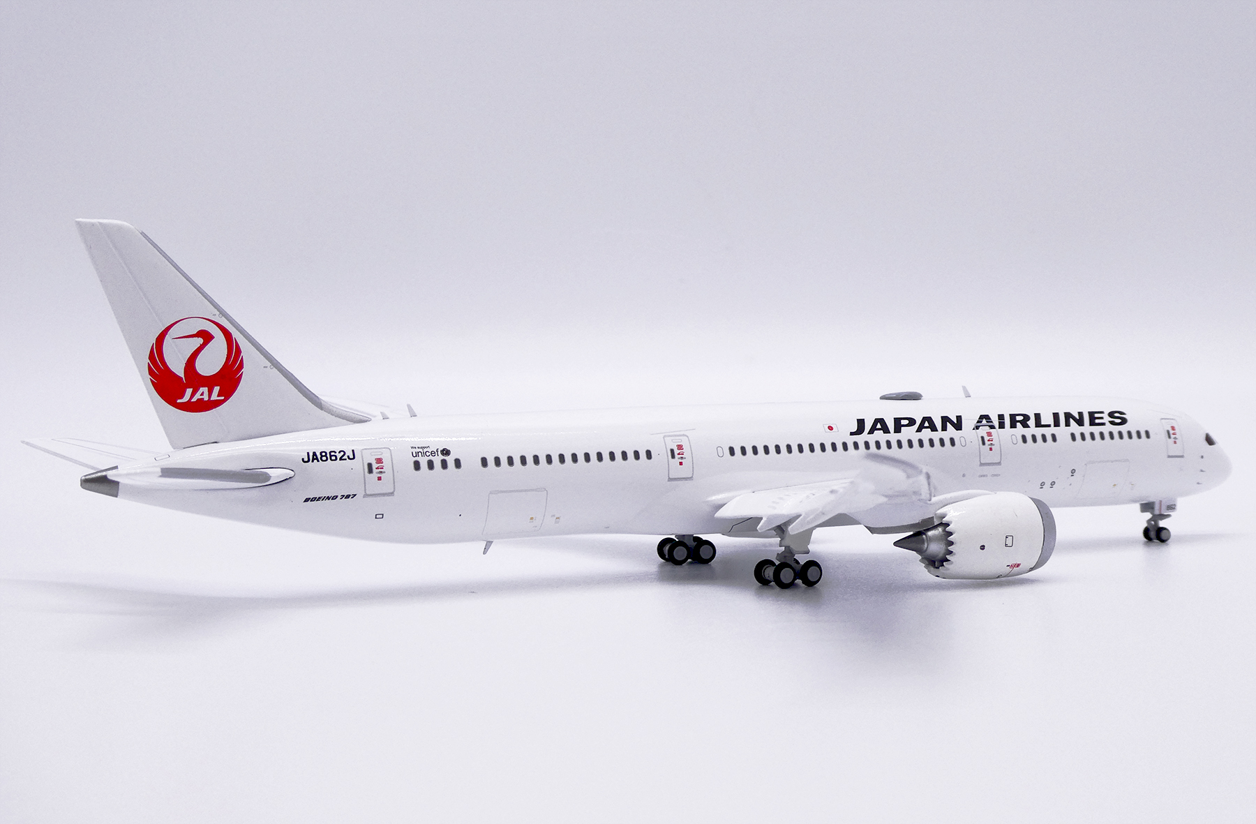 ScaleModelStore.com :: JC Wings 1:400 - SA4007A - Japan Airlines