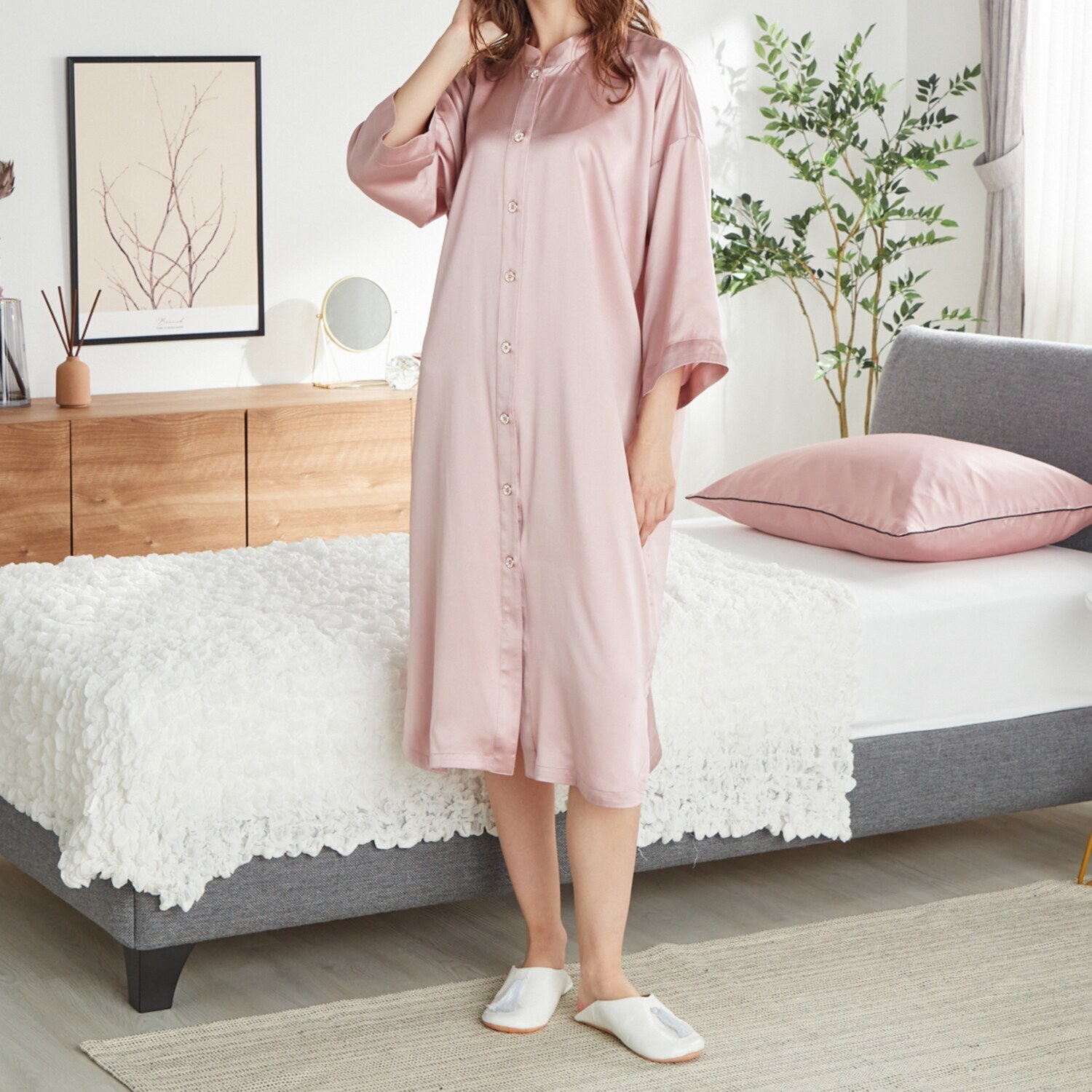 上級睡眠健康指導士 加賀三枝が監修！ シルク100％ ブリリアント