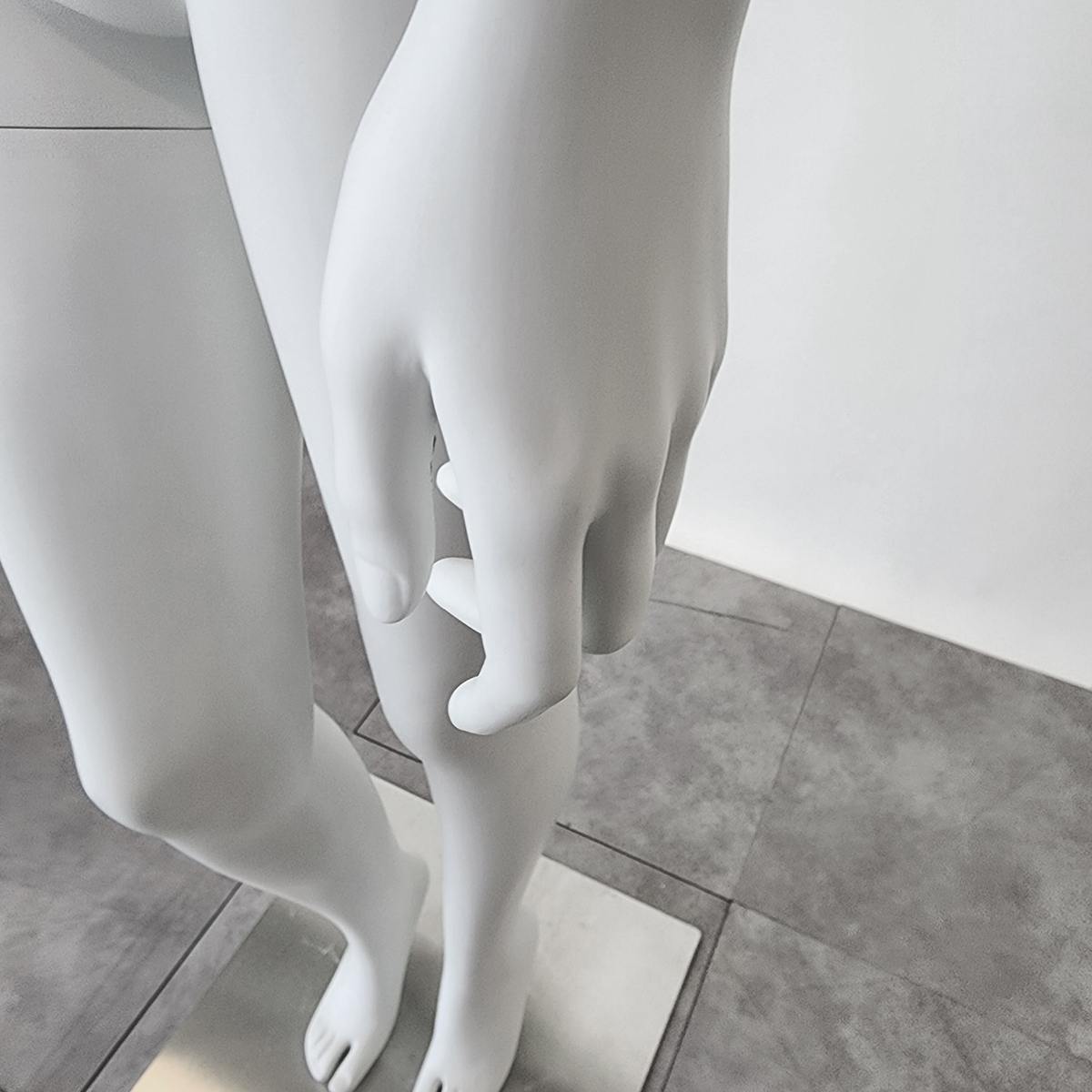 全身腰受けリアルマネキン ポーズあり〔ストエキオリジナル〕 婦人
