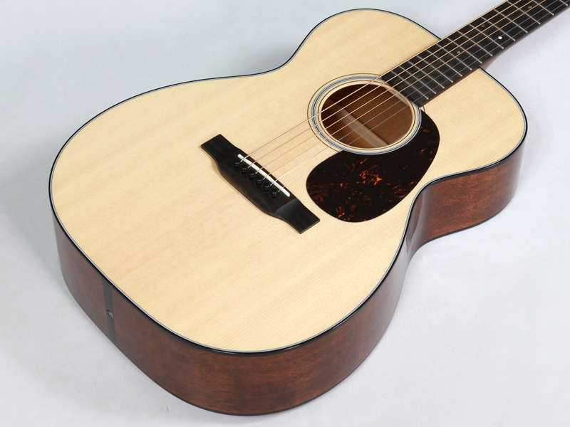 Martin Custom Shop CTM 00-18 