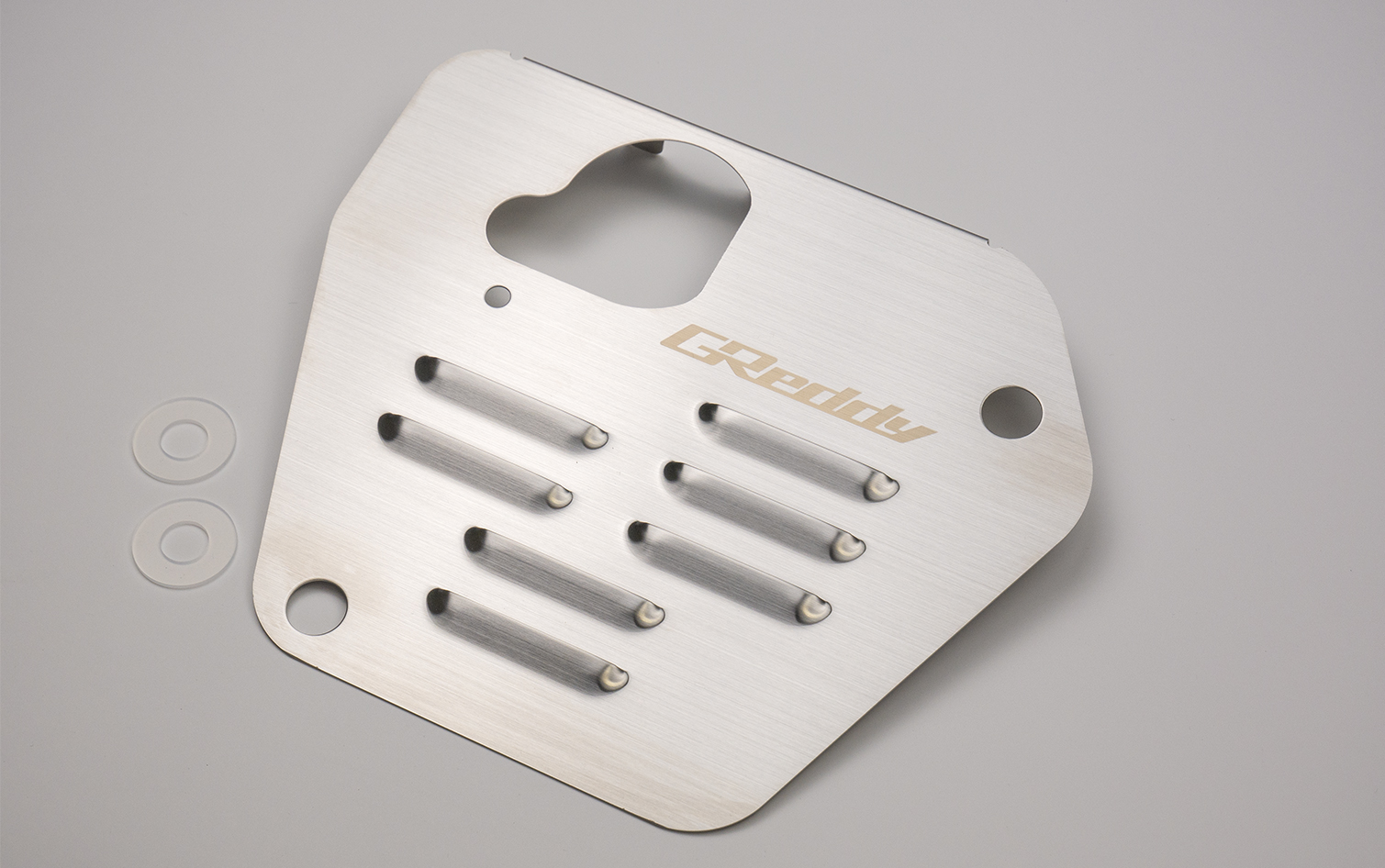 仕様変更案内】ZN8/ZD8用 オイルパン バッフルプレート | TRUST