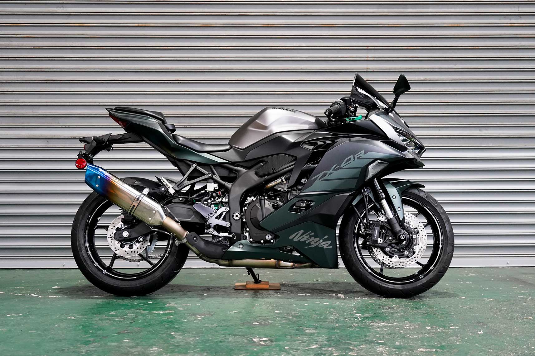 2025年モデル Ninja ZX-4R 適合マフラー情報 | TRICK STAR 製品