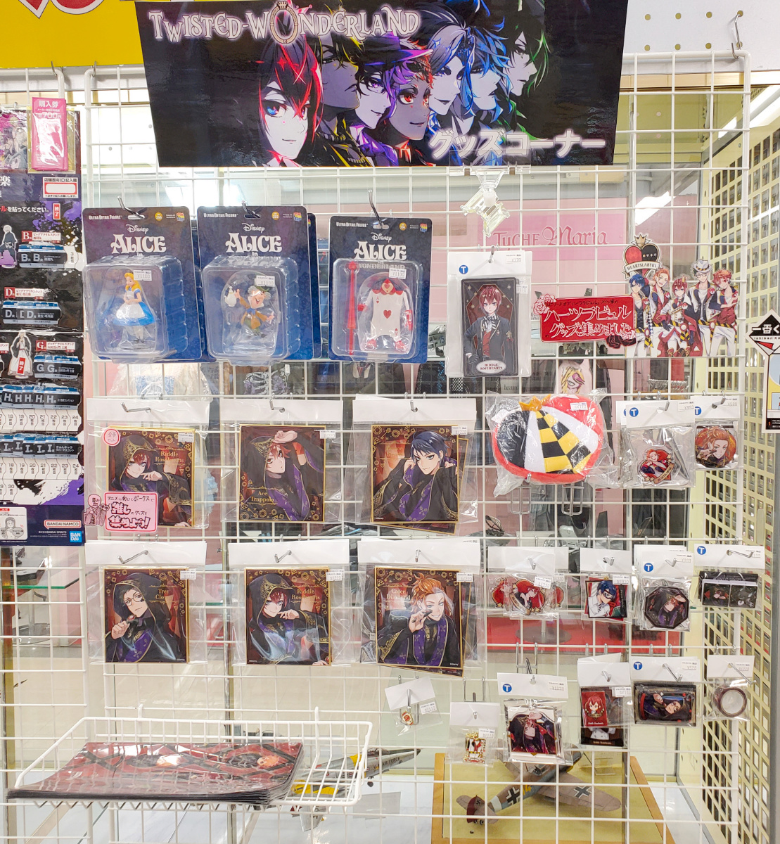 アニメグッズ買うなら広島ショールームへ！秋アニメコーナー強化中です