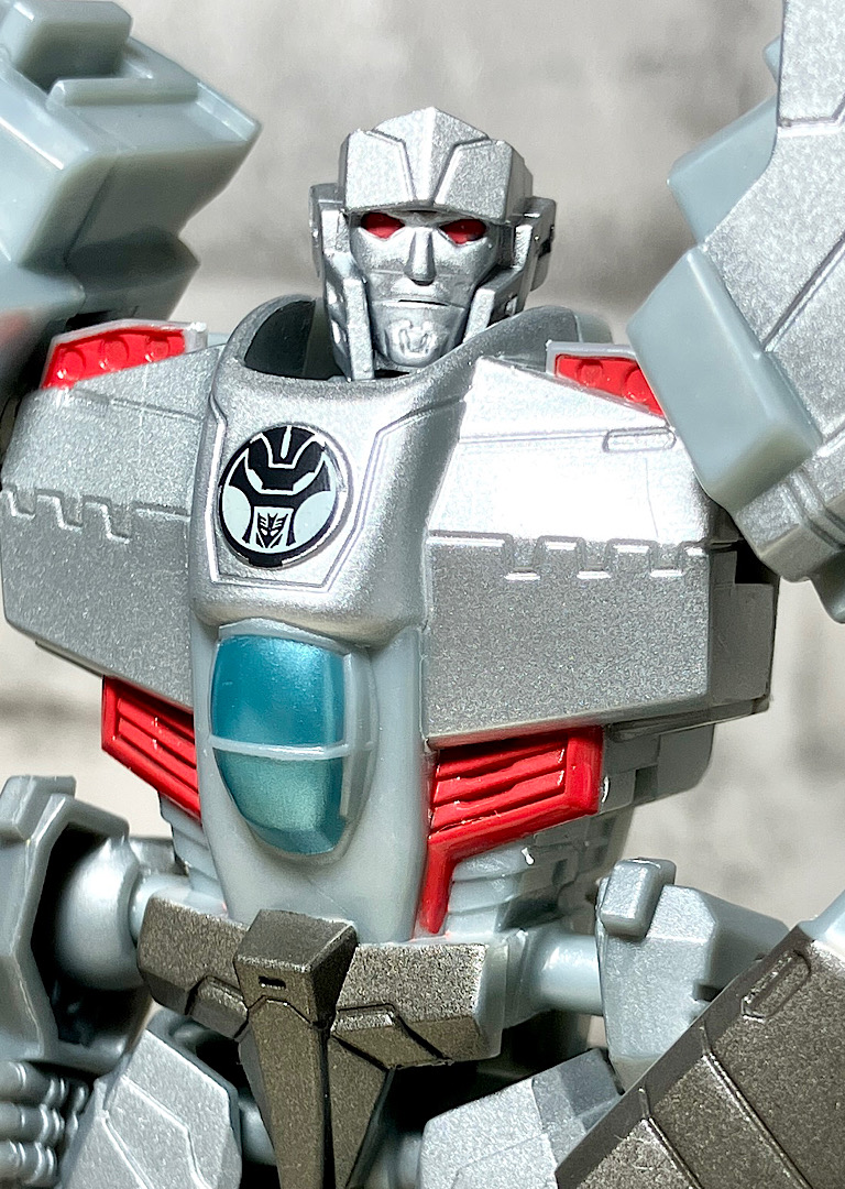 トランスフォーマーアーススパーク ESD-02 DXメガトロン ほかレビュー