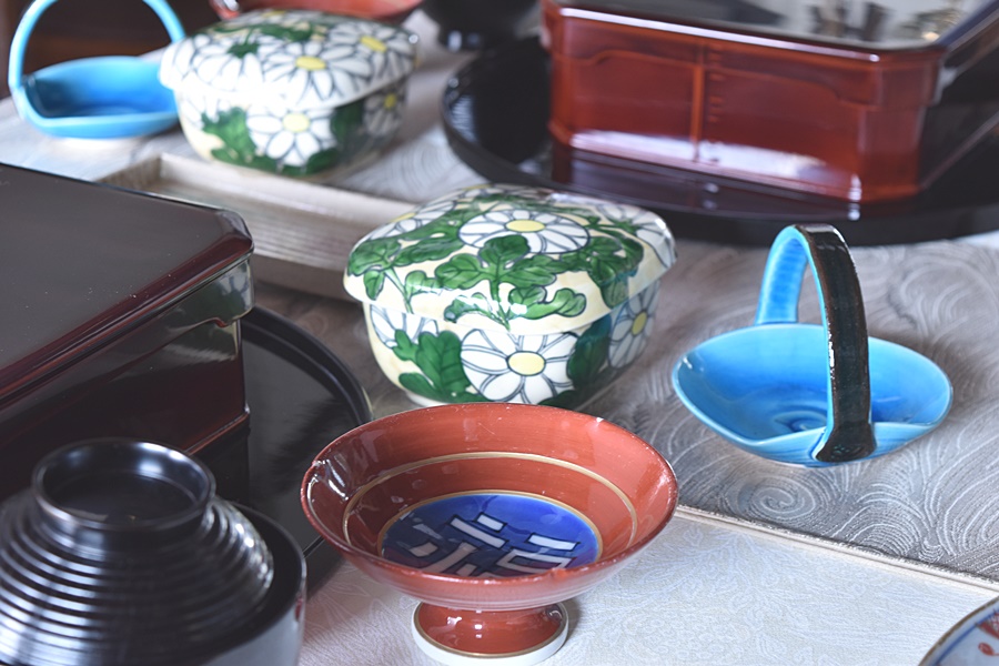 輪島塗大徳寺弁当箱、乾山写蓋物 - 生活骨董と古布のアンティーク