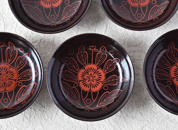 天然木製漆塗 吉野塗 菊牡丹蒔絵 小皿 菓子皿 6枚セット - 生活骨董と