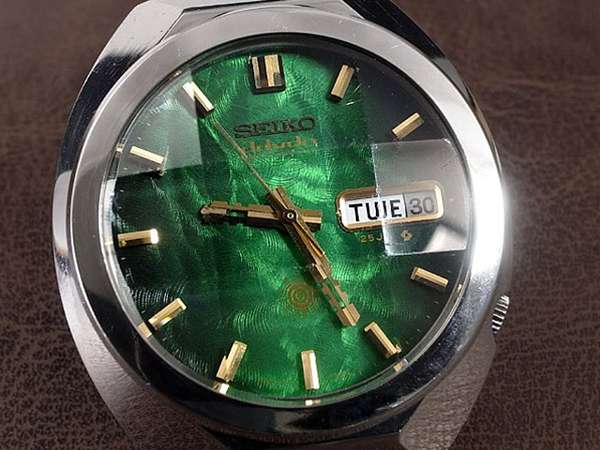 セイコー アドバン 9面カットガラス グリーン文字盤 | アンティー