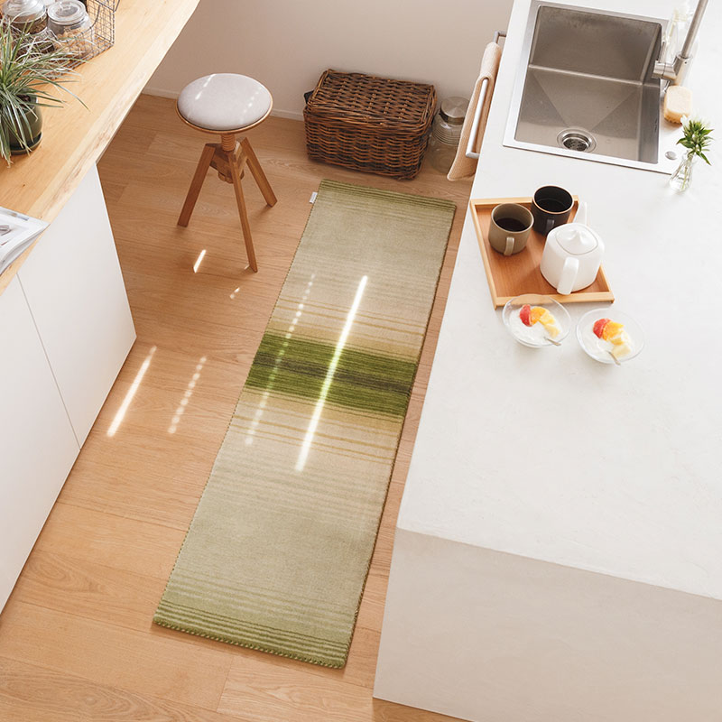 天然素材の厚手ウールキッチンマット [ハグみじゅうたん]新緑の森