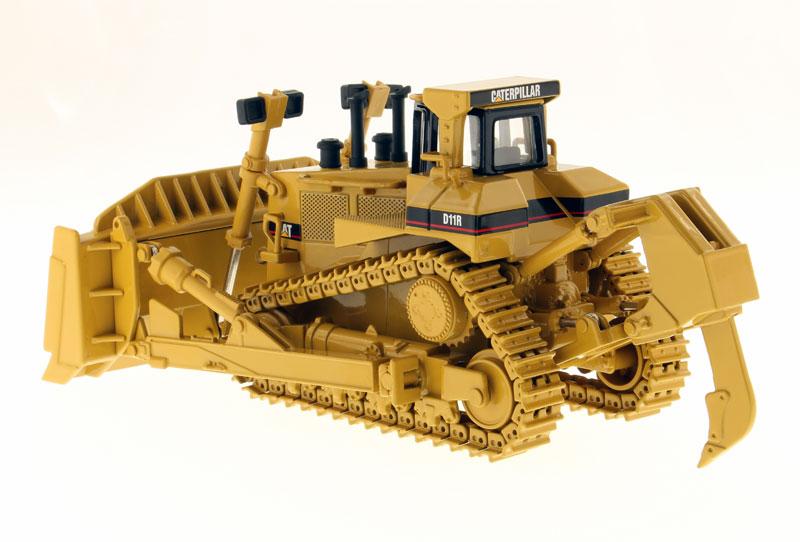 1:50 Cat® D11R Track-Type Tractor Core Classics Series, 85025c