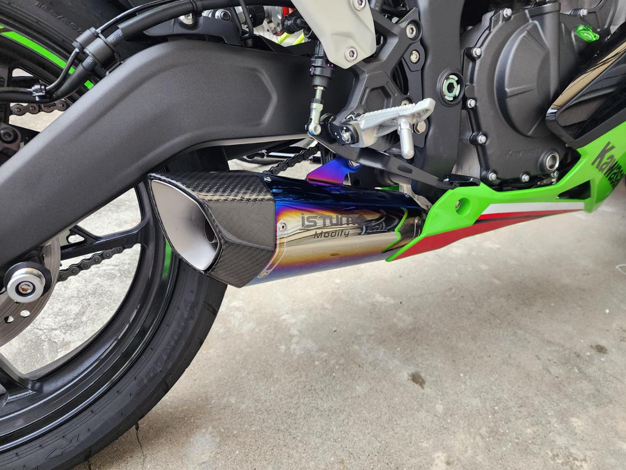 FIRE TORCH ダウンタイプフルエキゾーストマフラー のパーツレビュー