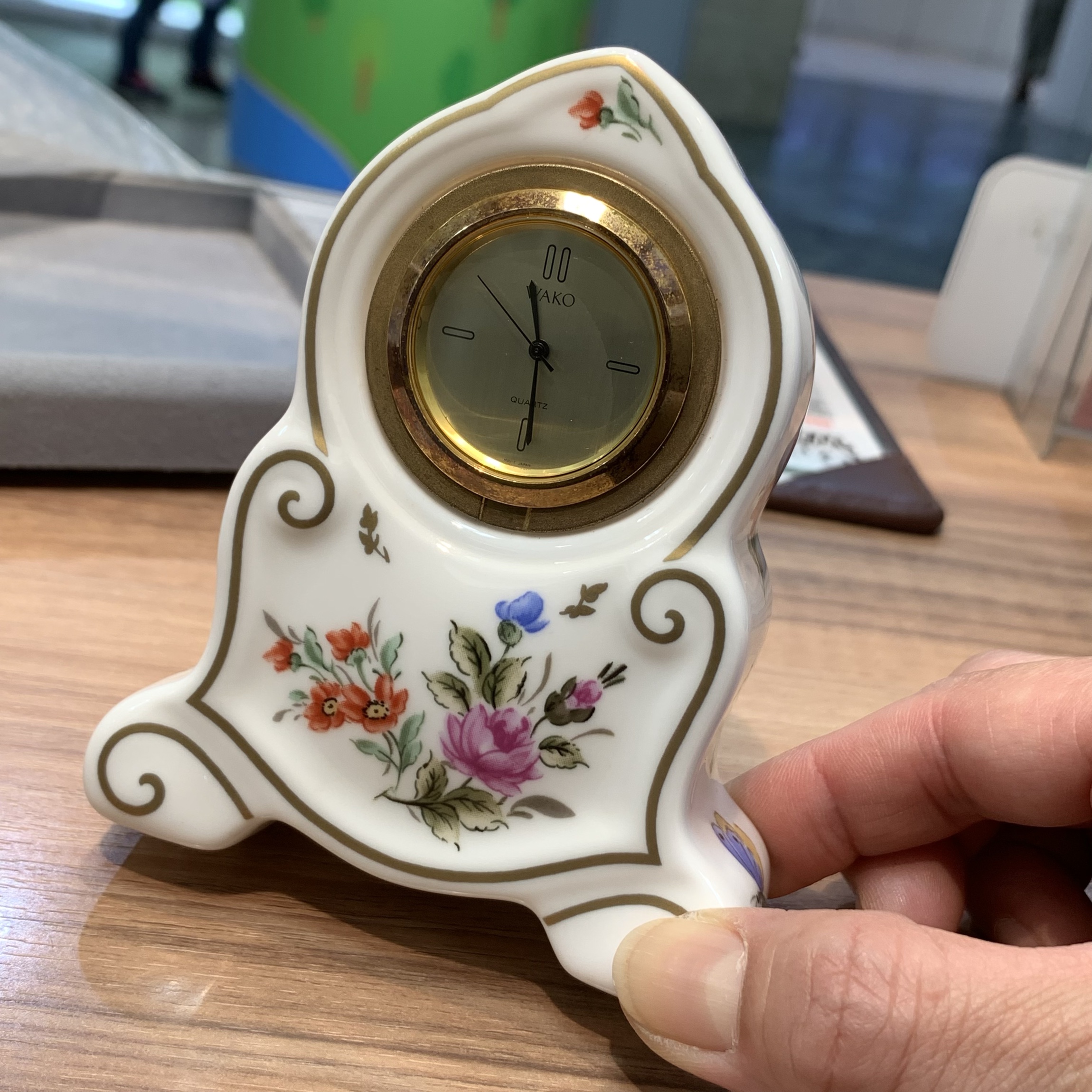 小さな時計の修理 | 小さな時計屋 JR名古屋駅店