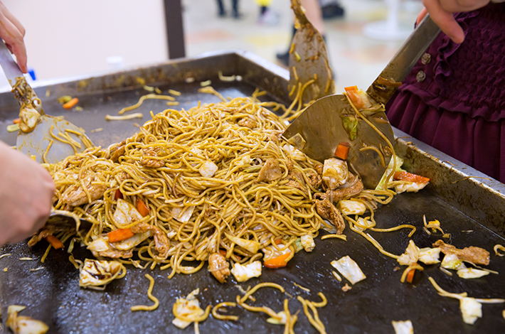 神奈川県・横浜市で鉄板焼き器具のレンタルはダスキンにおまかせ