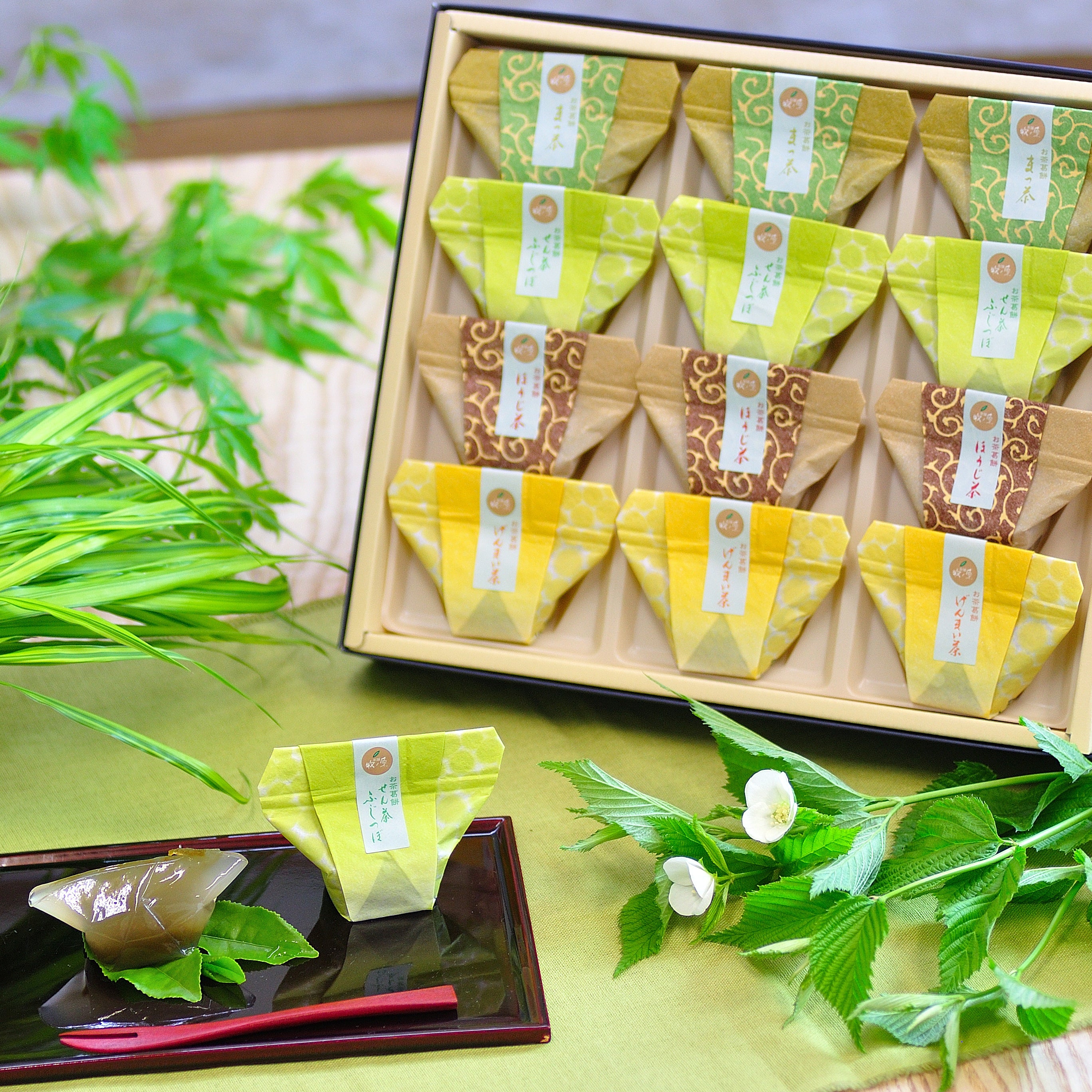 牧ノ原オリジナル】お茶葛餅（くずもち）ギフトセット ※4種詰合せ 個