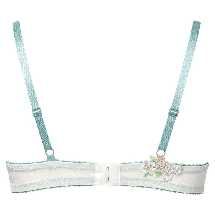 サルート Salute 16グループ 16G ブラジャー プッシュアップブラ 3/4