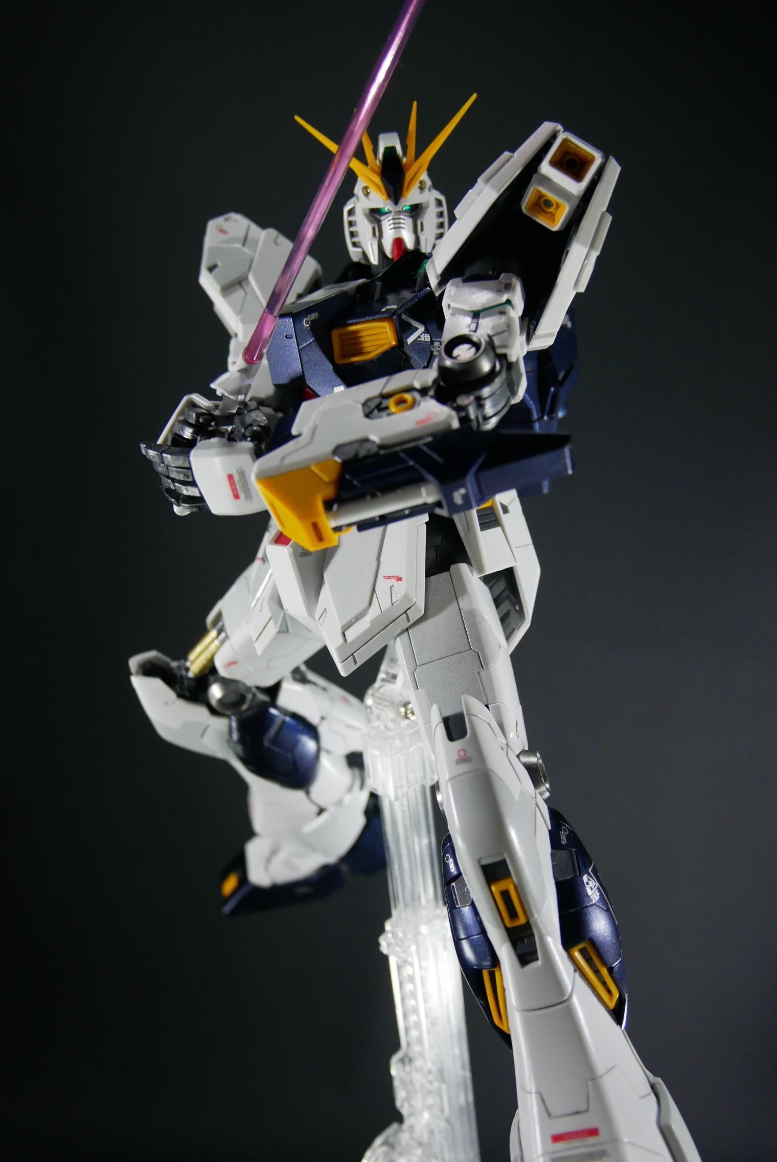 MG νガンダムver.ka （ノーマルライトVerで色々遊んでみました