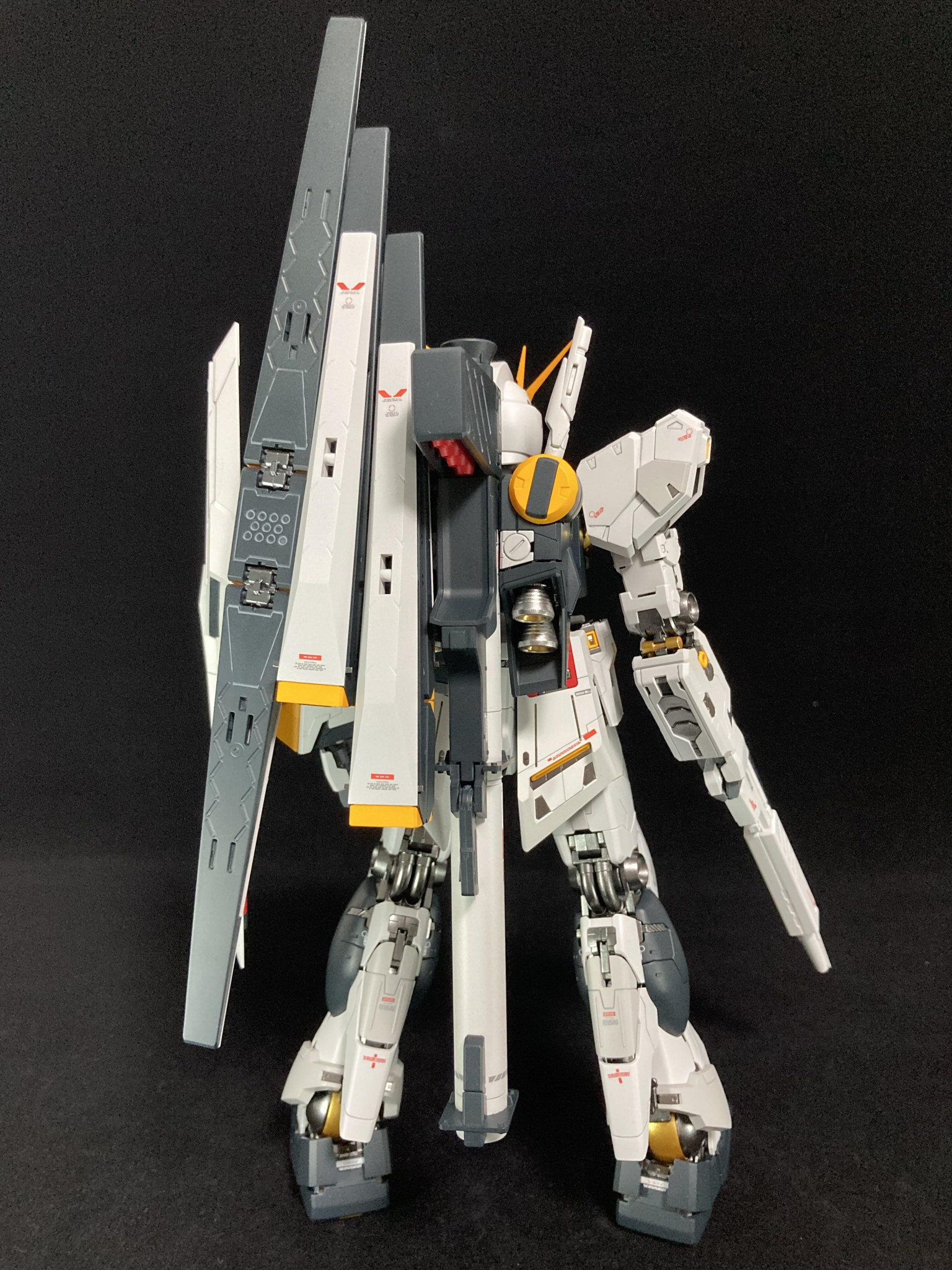 MG 1/100 νガンダム Ver.ka｜m300さんのガンプラ作品｜GUNSTA（ガンスタ）