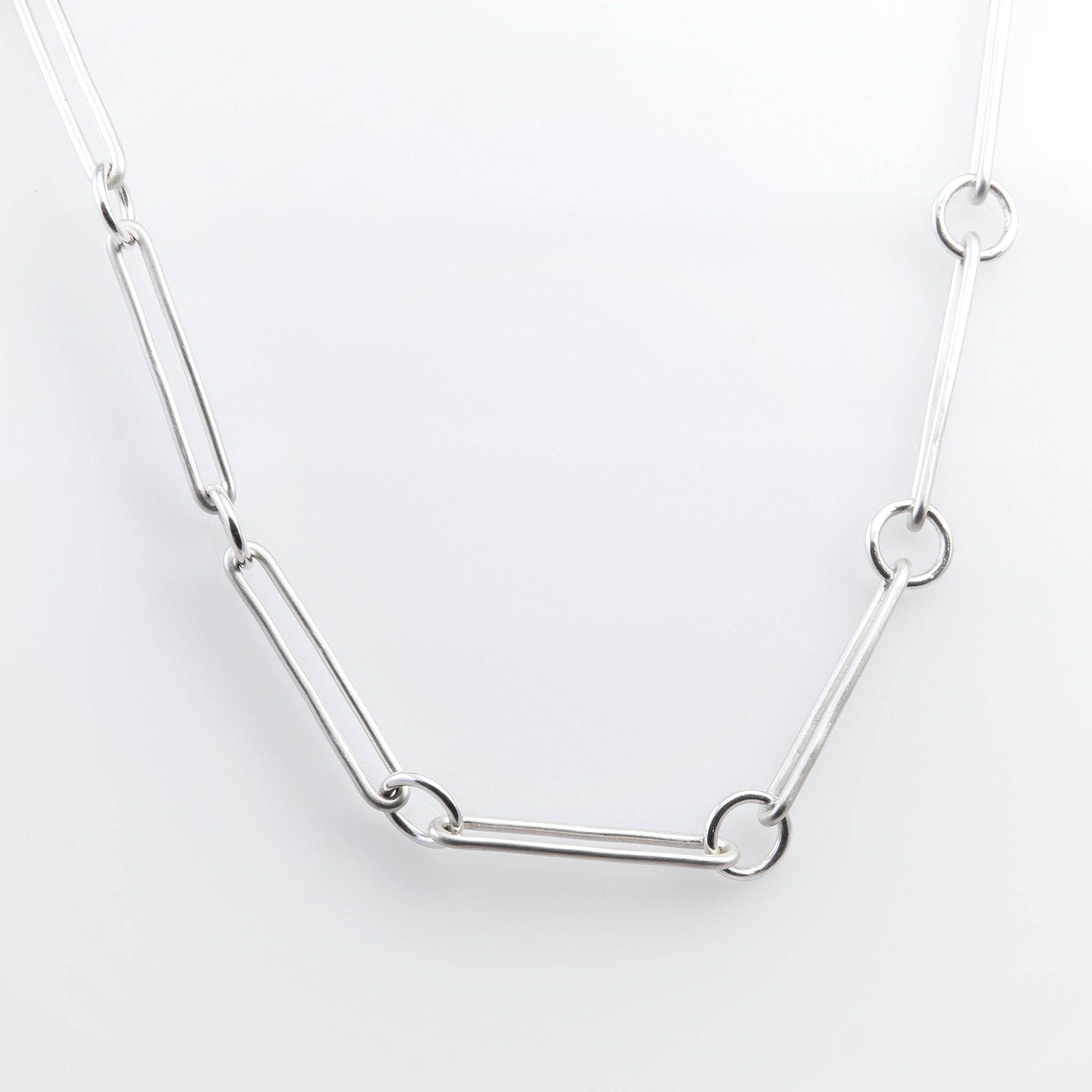 Alyx Necklace – Hiddn Studio