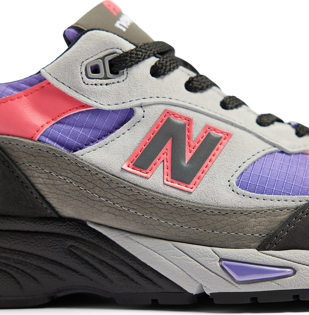 New Balance × PALACE SKATEBOARDS、コラボスニーカー「991」発売