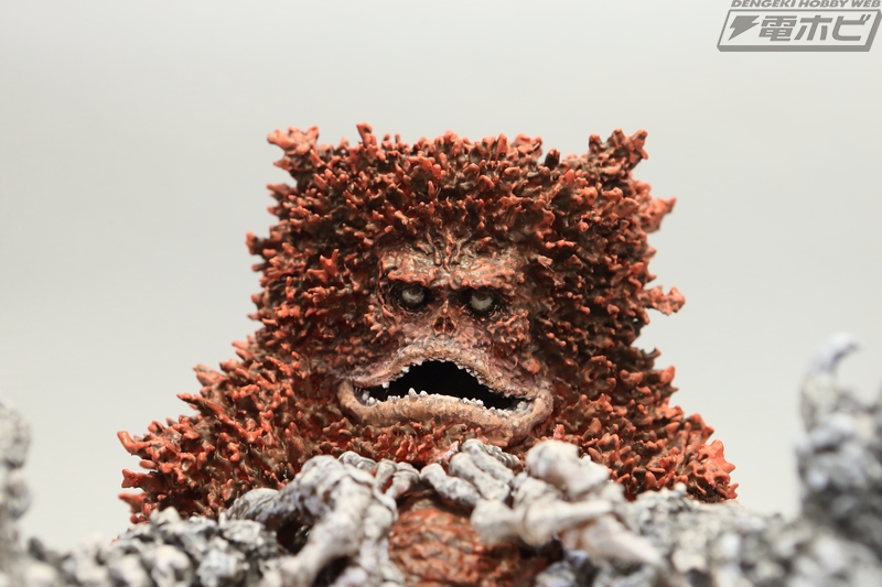 生物的新解釈でフォームチェンジ！ガラモンが超絶造形の完成品モデルと
