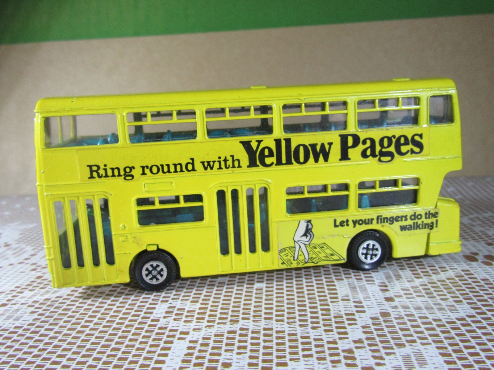 Dinky 295, Atlantean Bus (Yellow Pages) - Free Price Guide & Review