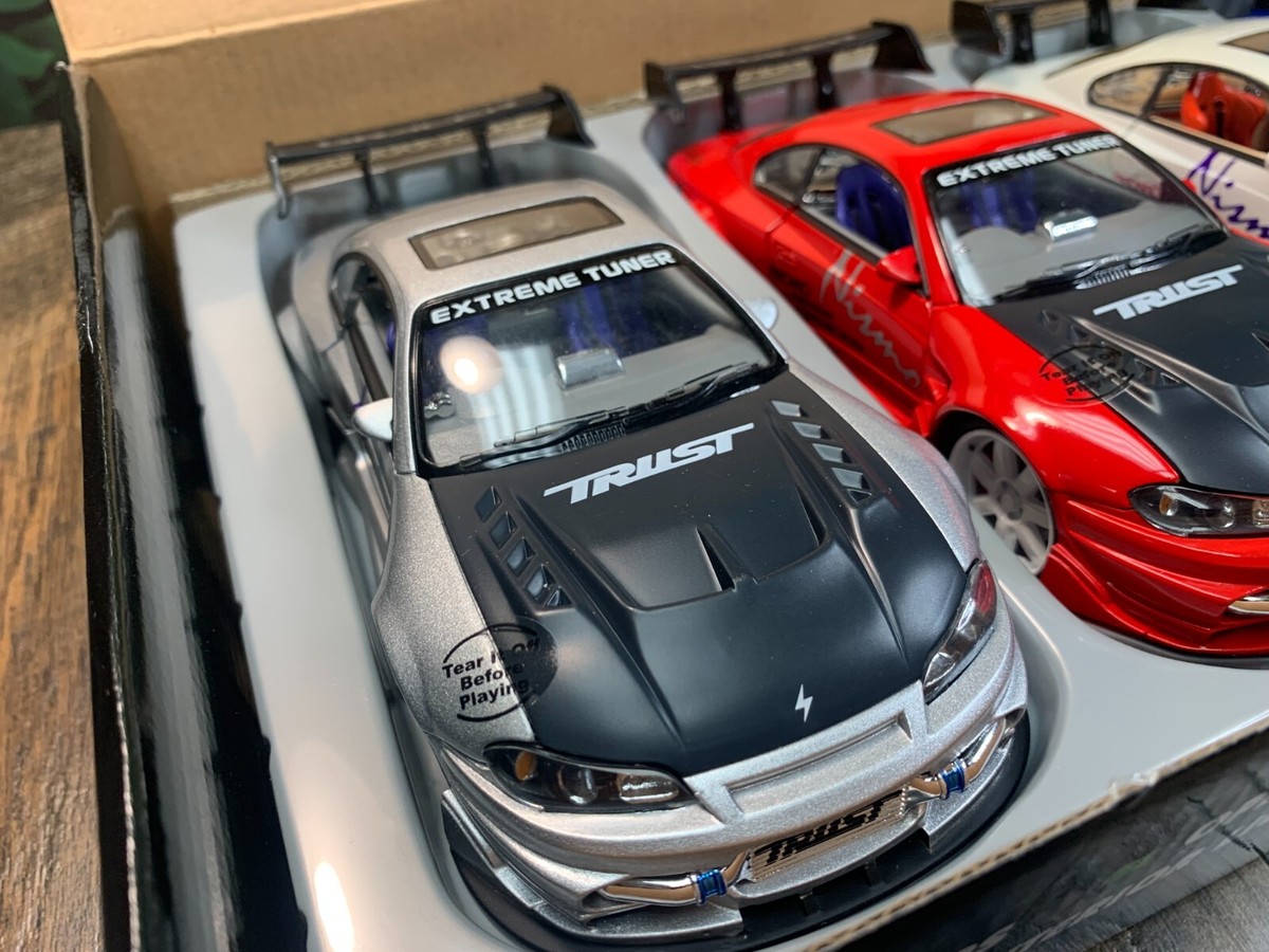 NEW IN BOX DIECAST KENTOYS EXTREME TUNER BOX SET 2002 NISSAN