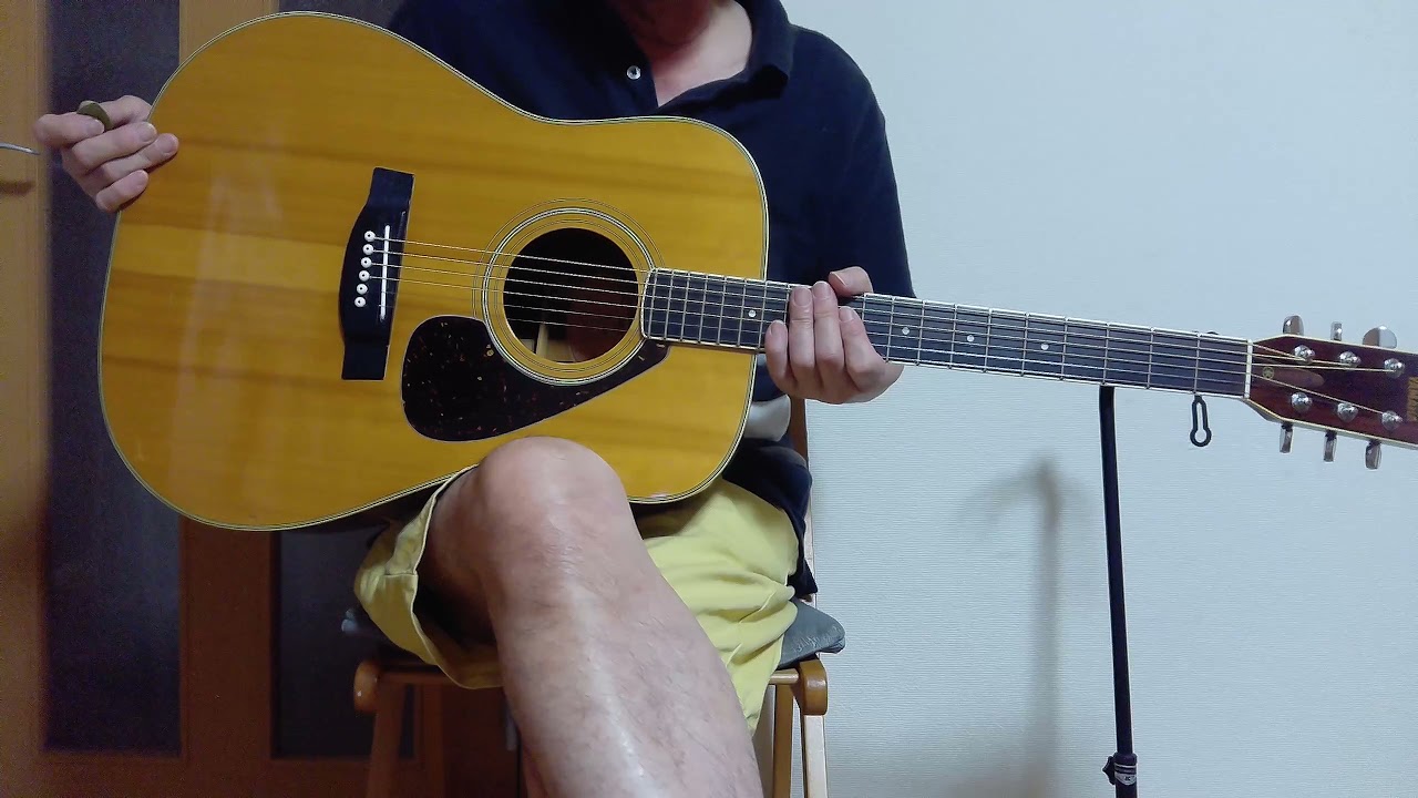 YAMAHA FG 301 - YouTube