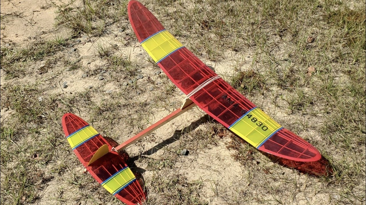 Cox glow engine powered Satellite 320 free flight airplane - YouTube