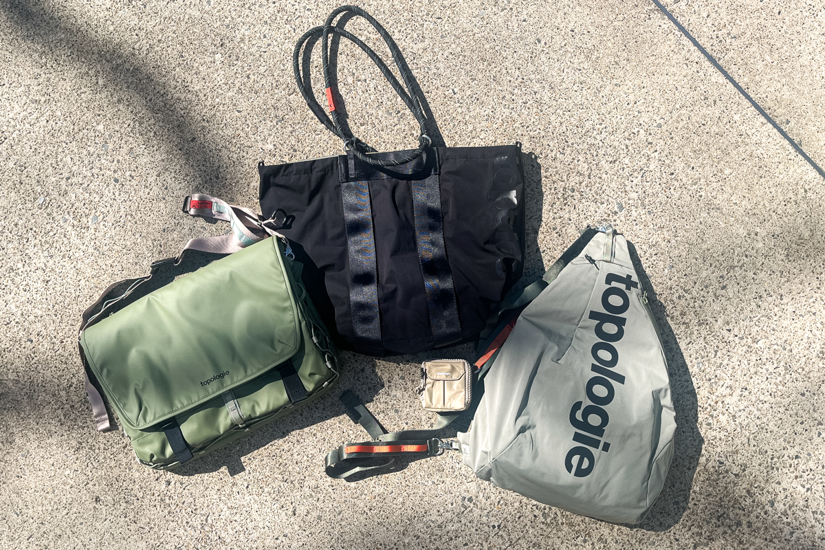 今日の着こなし、普通すぎた…？」そんなときはショルダーバッグを