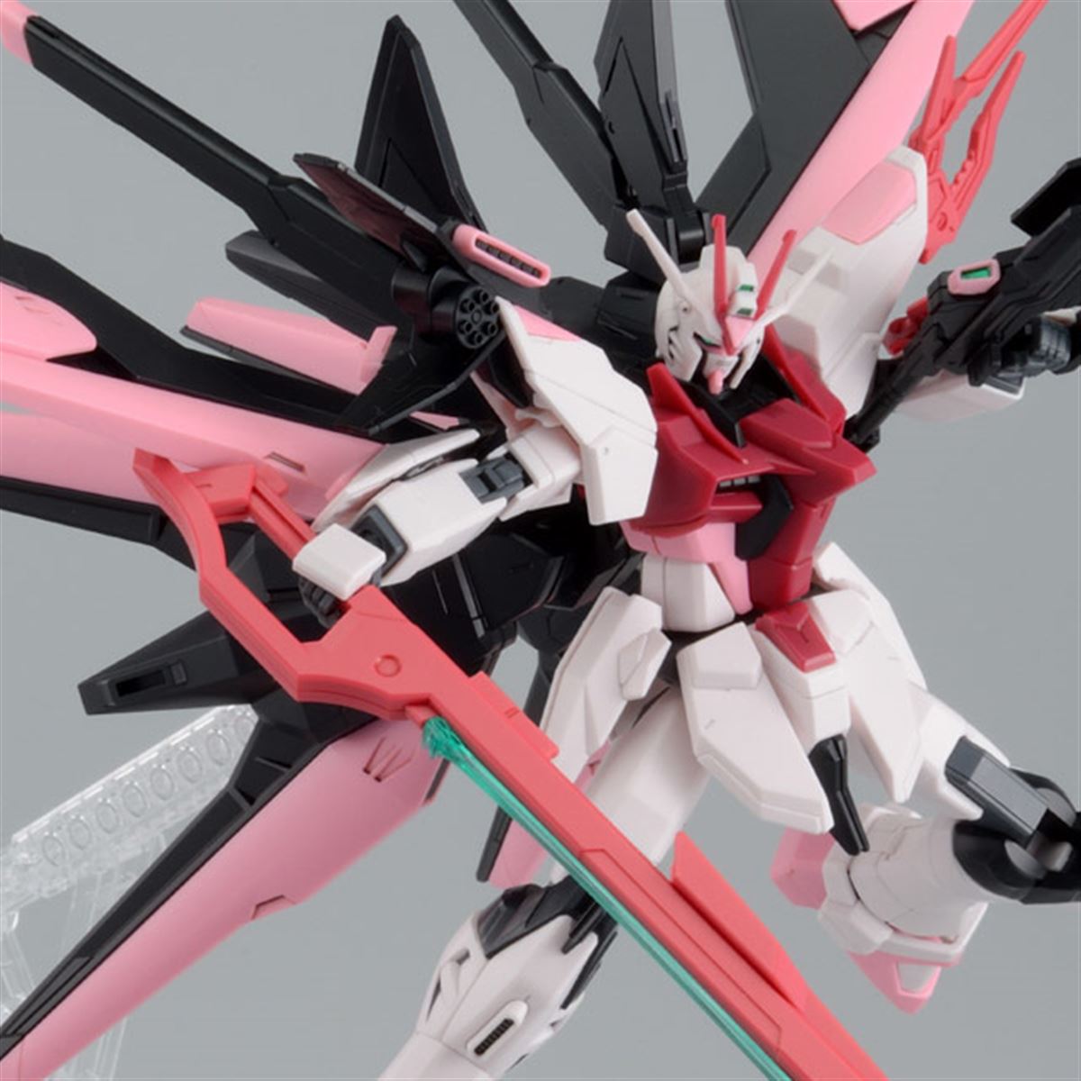 HGガンプラ「ガンダムパーフェクトストライクフリーダムルージュ」発売