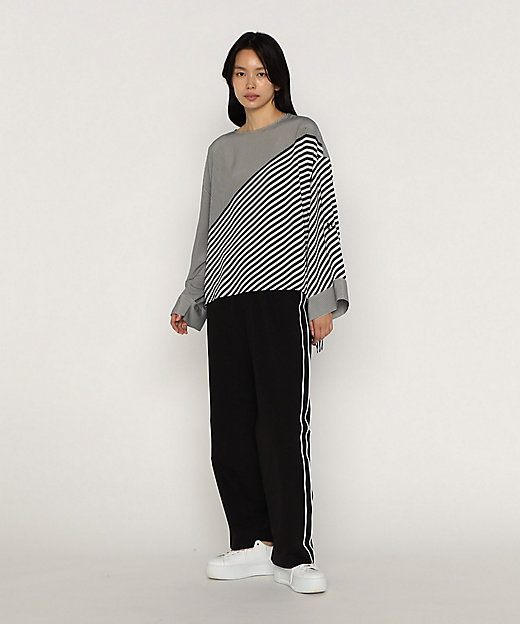 パネルストライプ ノーカラーブラウス（7705BK01） | β (Women