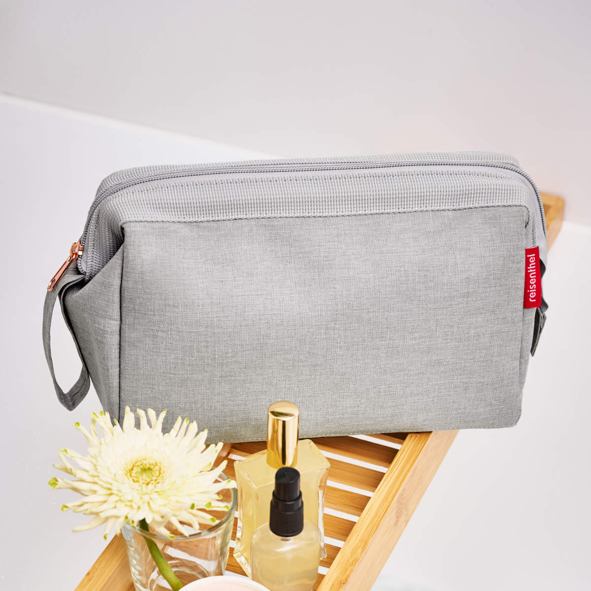 トラベル コスメティック ツイスト（TRAVELCOSMETIC TWIST）